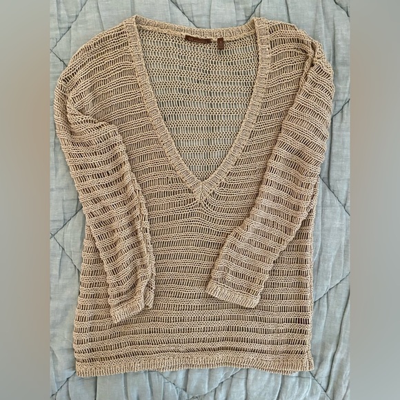 525 America Sweaters - LAST CHANCE Women’s Long-Sleeved V-Necked Open Knit Sweater Size S